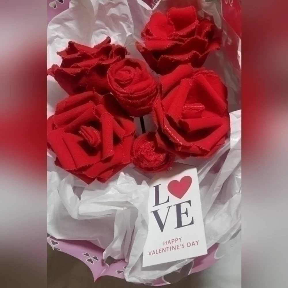 Tasty Raw Edge Denim Forever Reds Bouquet
